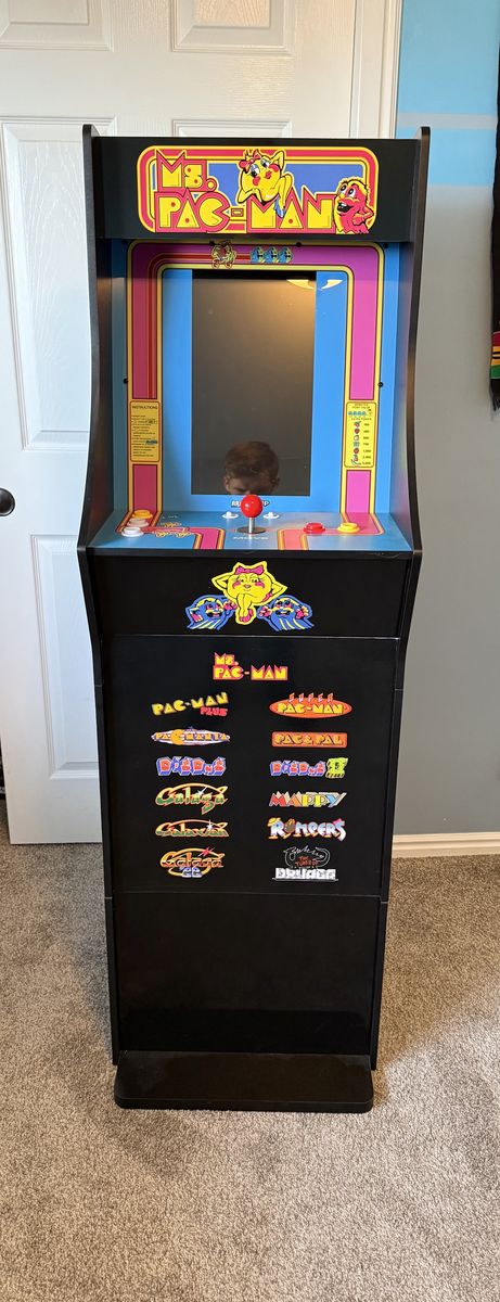 1up Ms. Pac-man Arcade Machine