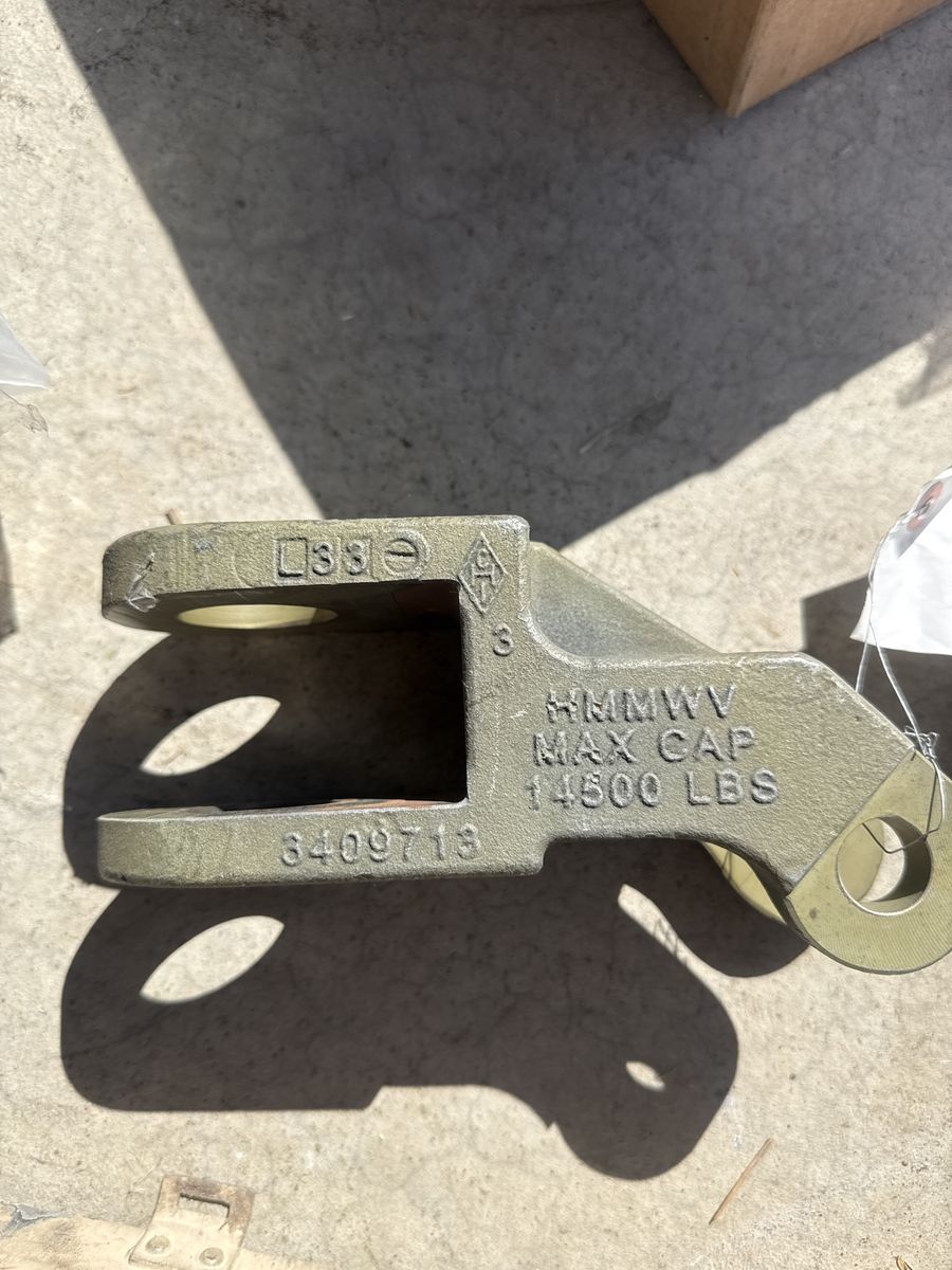 Hummer tow hook adapter HMMWV M998 H1 Humvee