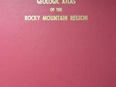 Beautiful rare book - Geologic Atlas of the Rocky Mountain Region -