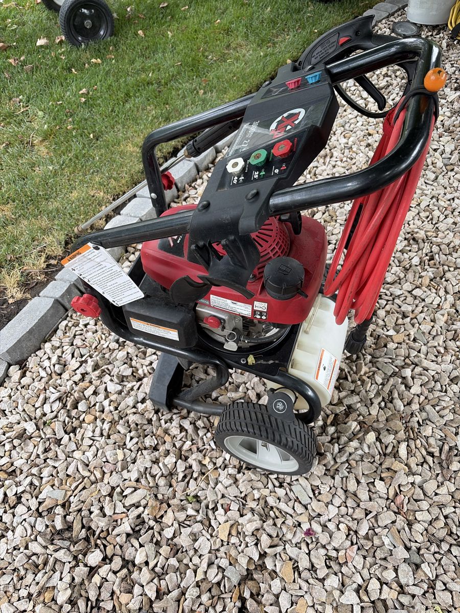 Troy-Bilt 3000 PSI 2.7 GPM Honda GCV190 Gas Pressure Washer, Red & Black, UsedGood