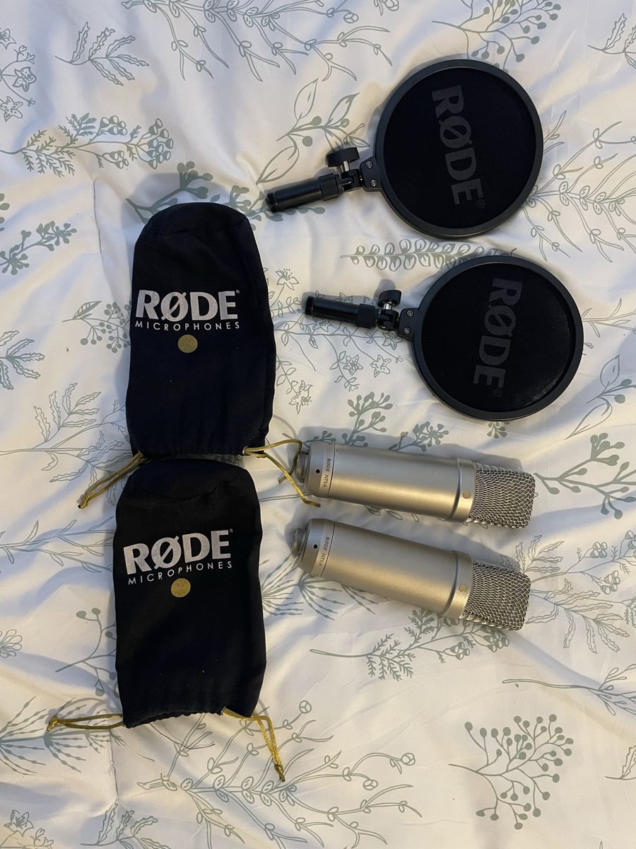 Røde NT1-A Condenser Microphones with Pop Filters and Storage Bags (Pair)