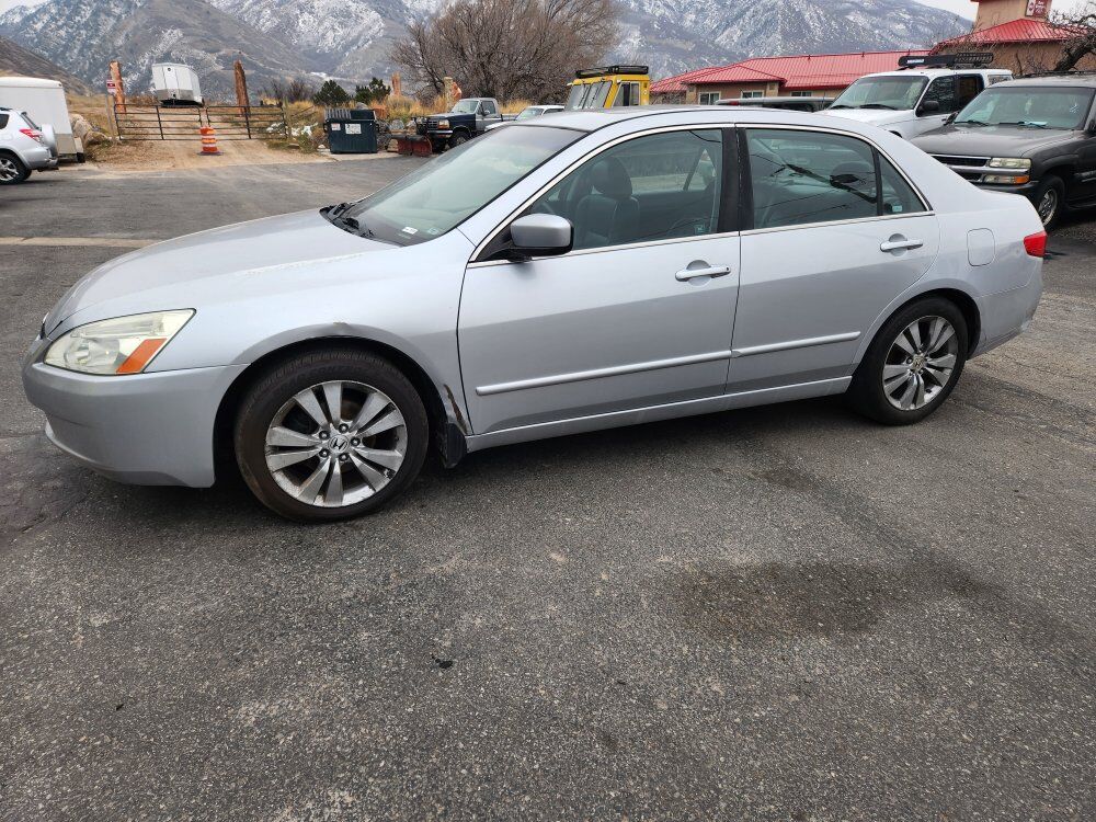 2005 Honda Accord 2.4 clean title