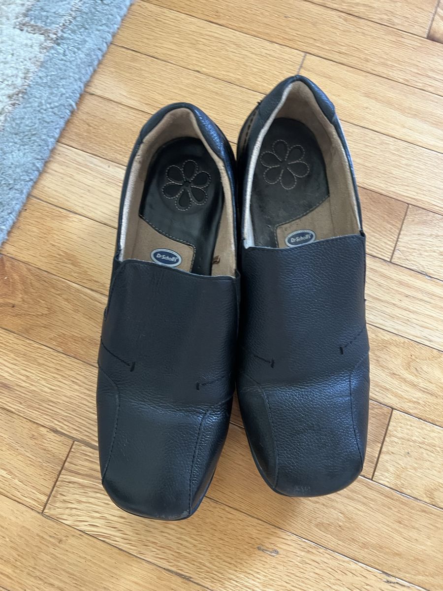 Size W11 Wide - Dr. Scholl's Bonnie Black Leather Slip-On Loafers