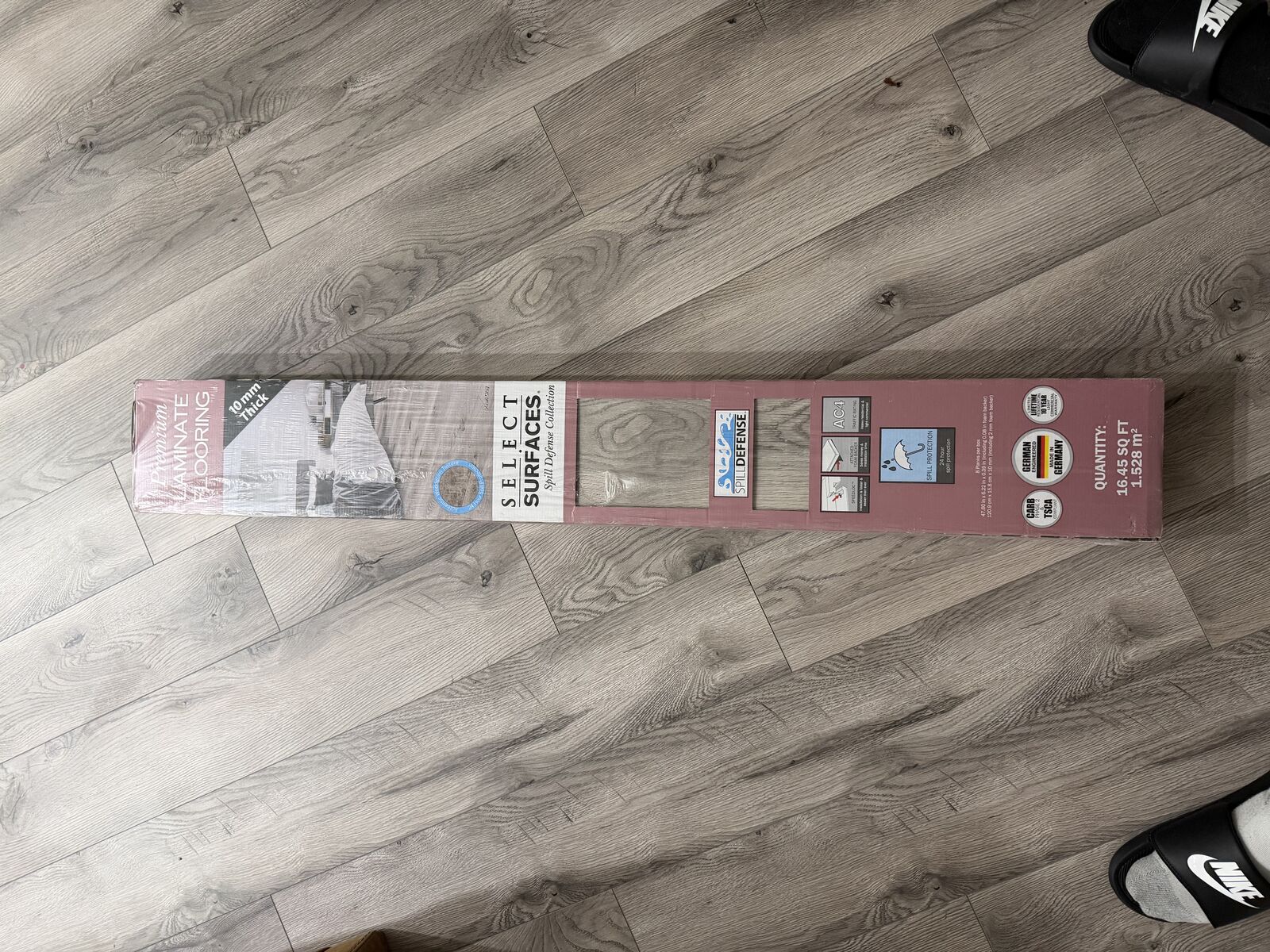 7 Boxes Of Pearl, Gray Laminated Flooring