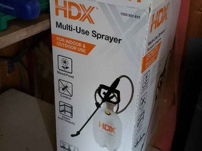 HDX 1-Gallon Multi-Use Sprayer - Brand New in Box