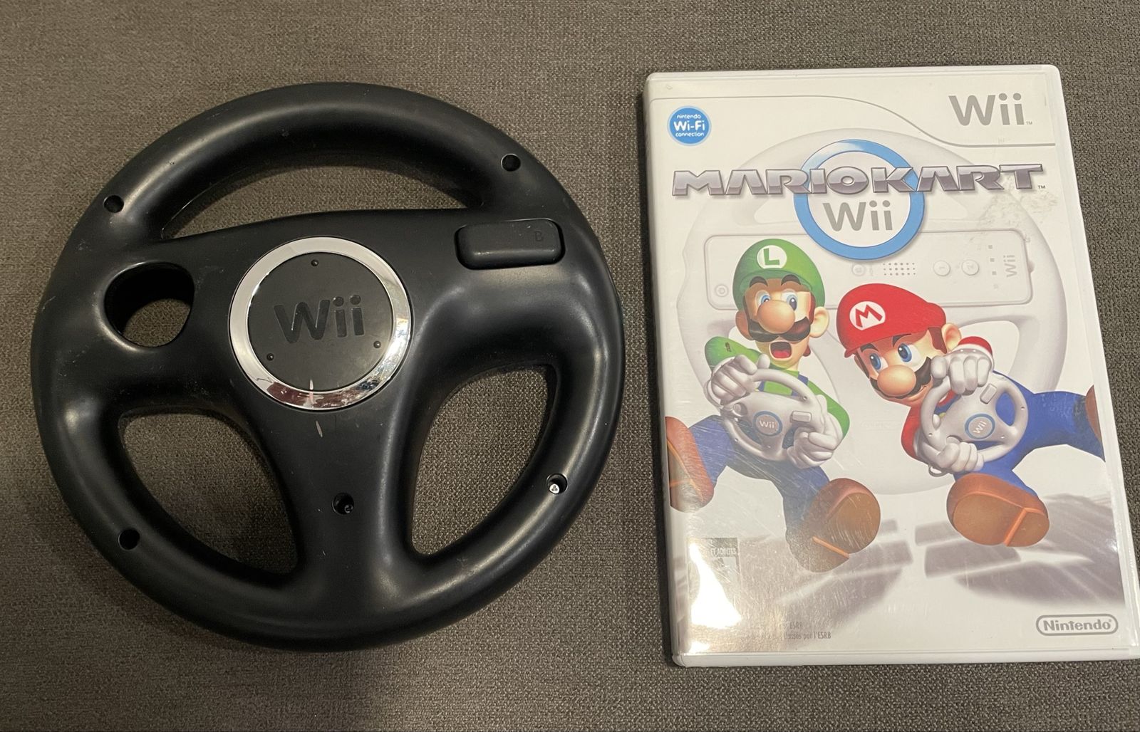 Mario Kart Wii W/Wheel Controller