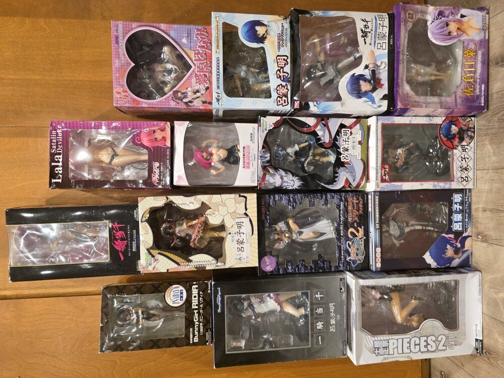 Manga/anime figurines