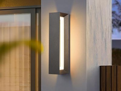 MVBT Outdoor Wall Light, 21" Sconce