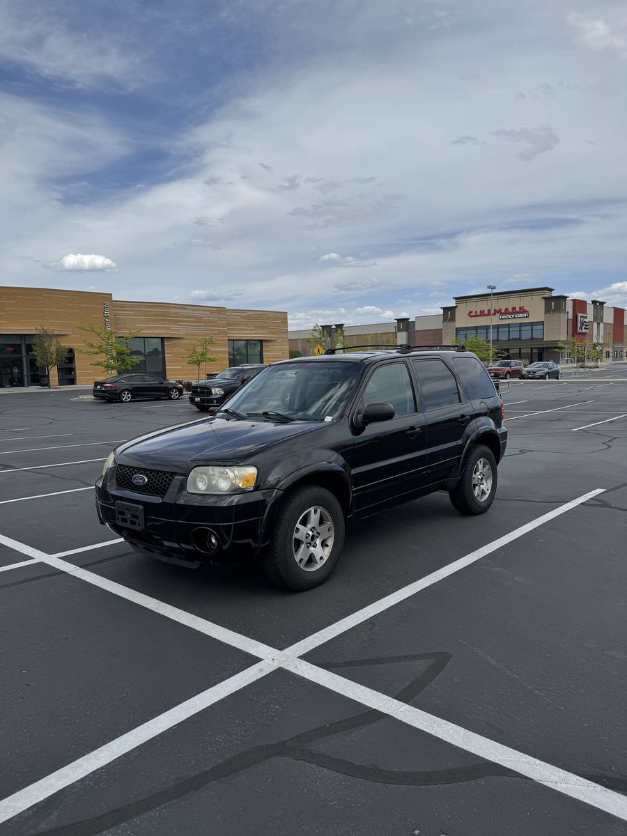 2005 FORD ESCAPE Limited
