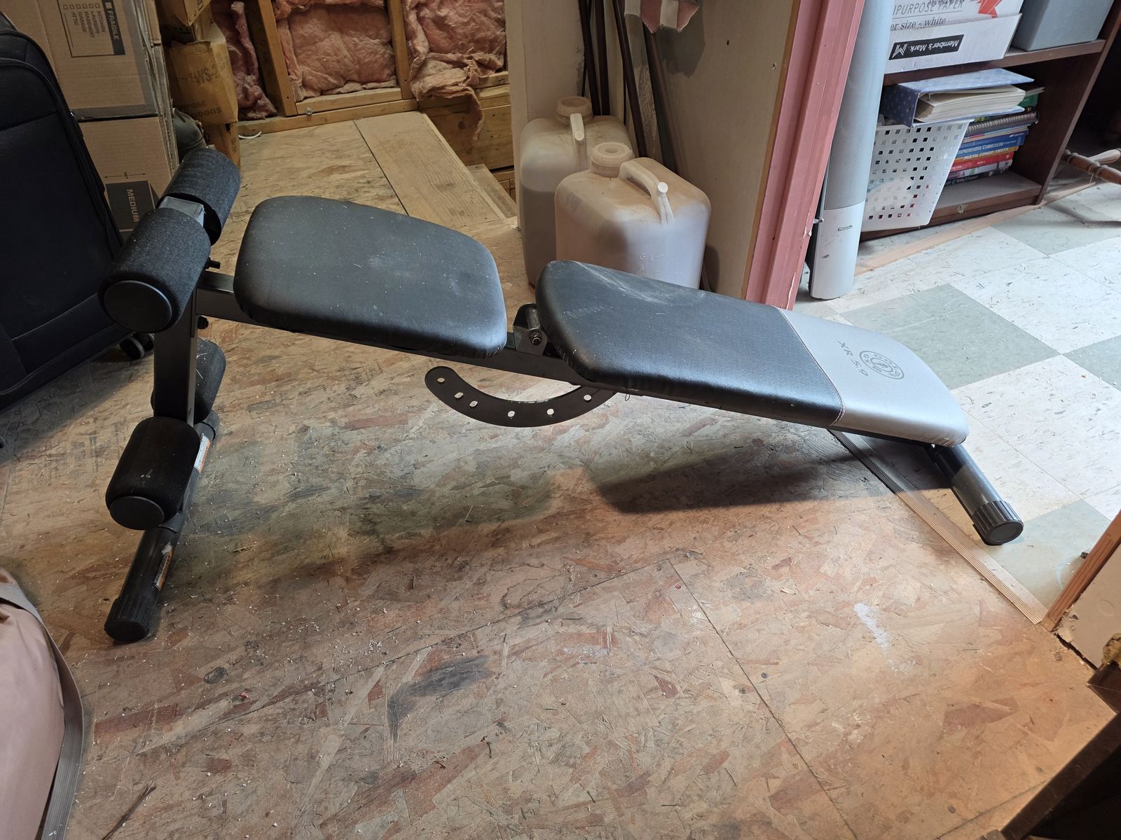 Gold's Gym XR 5.9 Adjustable Weight Bench