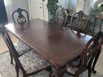 Solid Mahogany Dining Table with 6 Matching Chairs