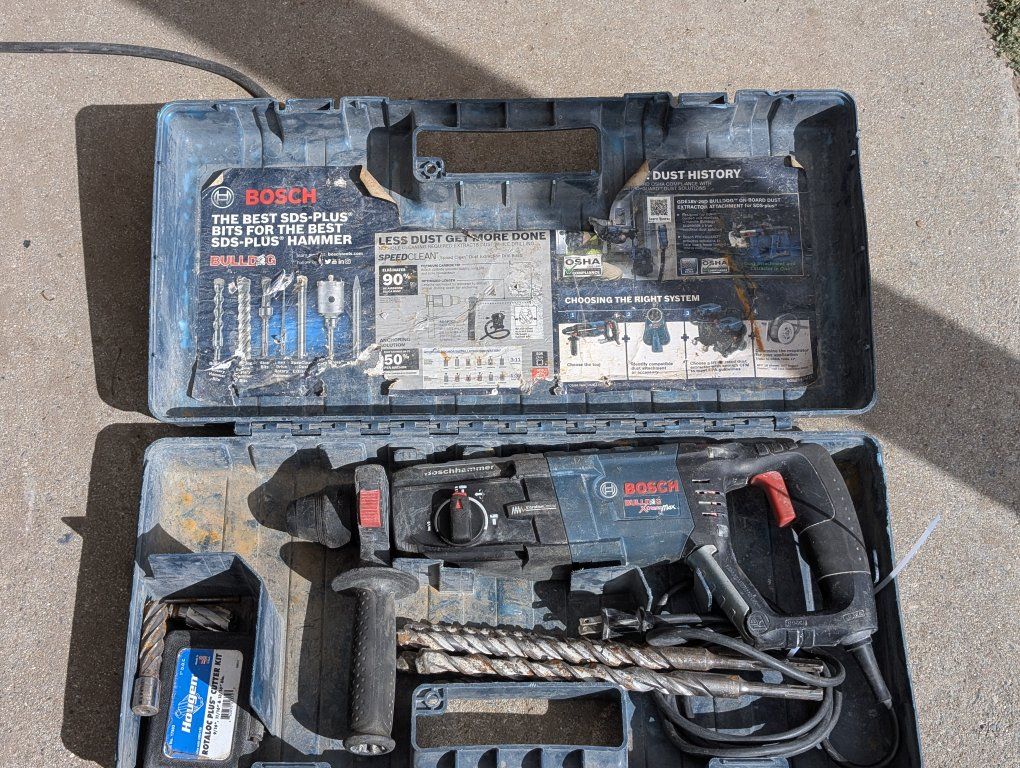 Bosch Bulldog Xtreme Max SDS-Plus Rotary Hammer