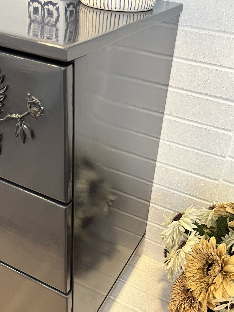 Main image 9