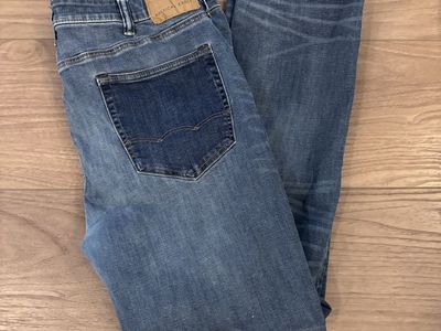 Men’s American Eagle Jeans 38x32