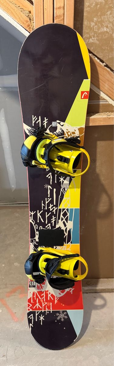 161 cm Head Flocka Snowboard with Bindings
