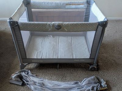 Graco Pack 'n Play Portable Playard