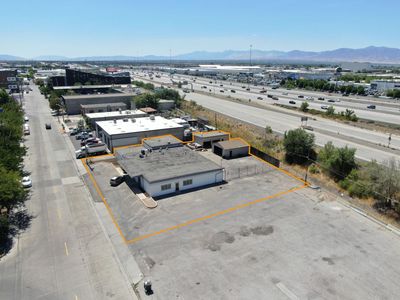 7,650 Total Square Feet