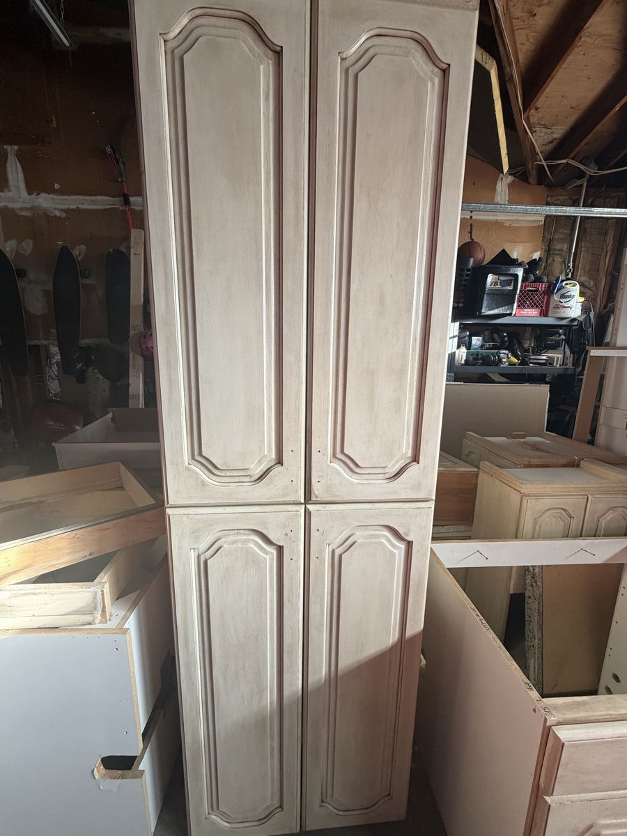 Main image 3