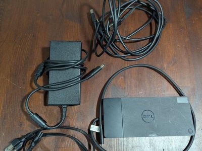 Used Dell WD19 180W Docking Station