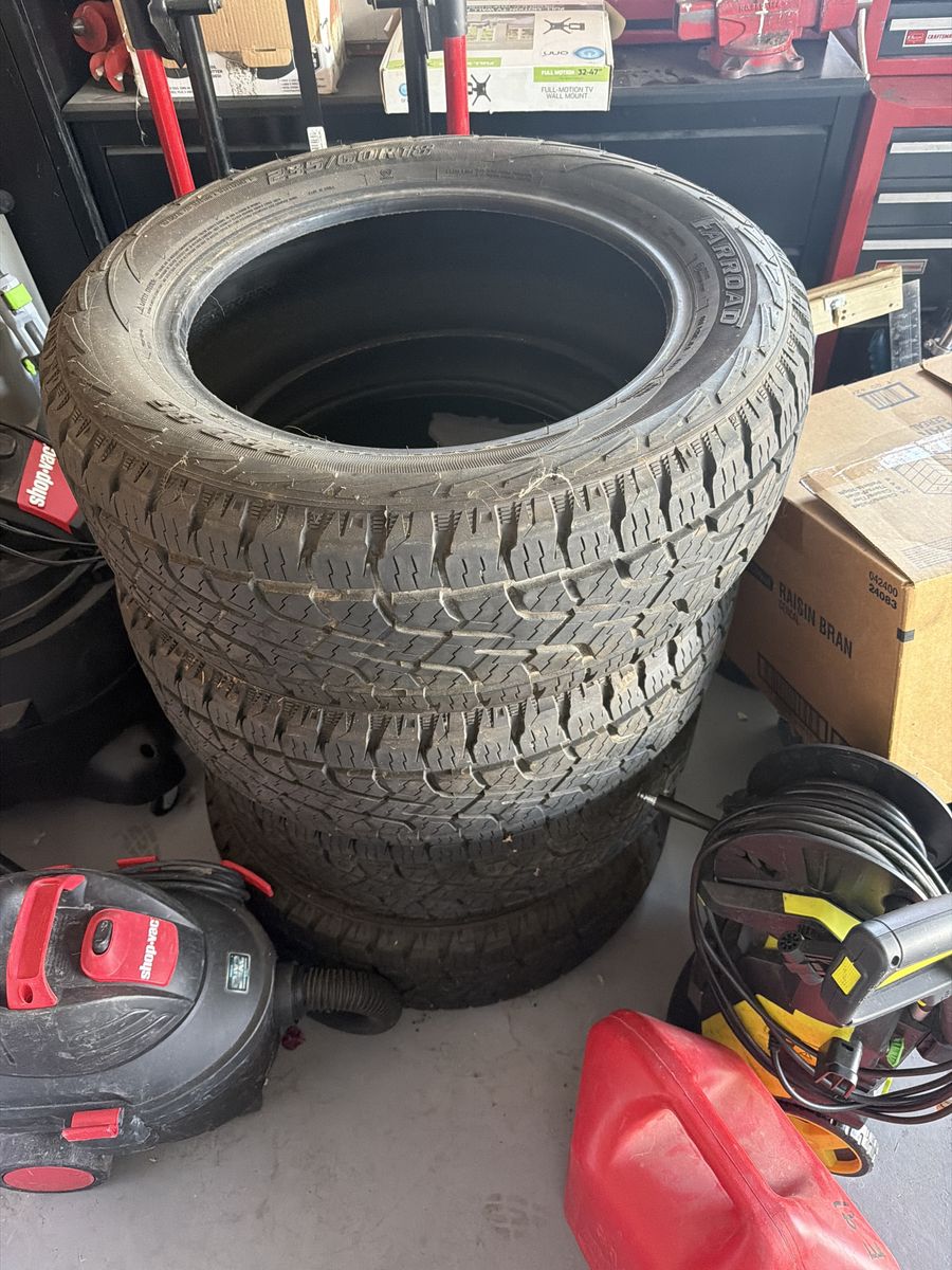 4 tires 235/60r18