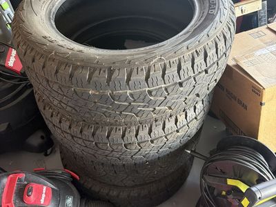 4 tires 235/60r18