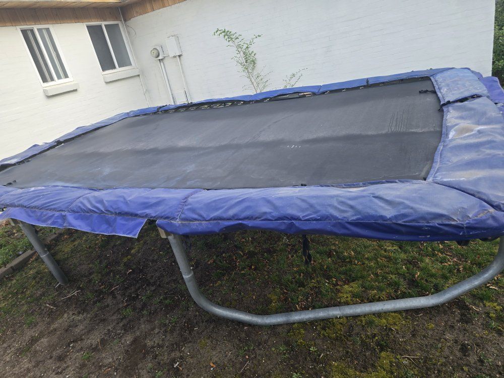 Trampoline