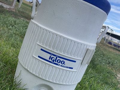 Igloo 5-Gallon Beverage Cooler