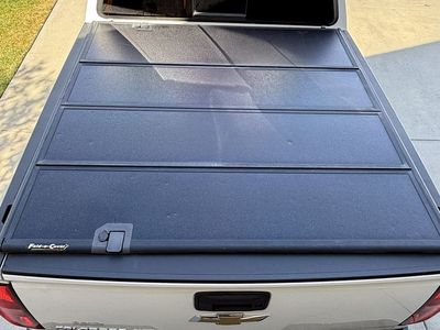 Fold-a-Cover G4 Hard Folding Tonneau Cover | Fits 2015-2022 Chevy Colorado / GMC Canyon 5’2” Bed