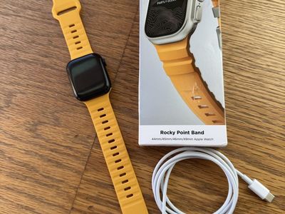 Apple Watch Series 9, 45mm with bands