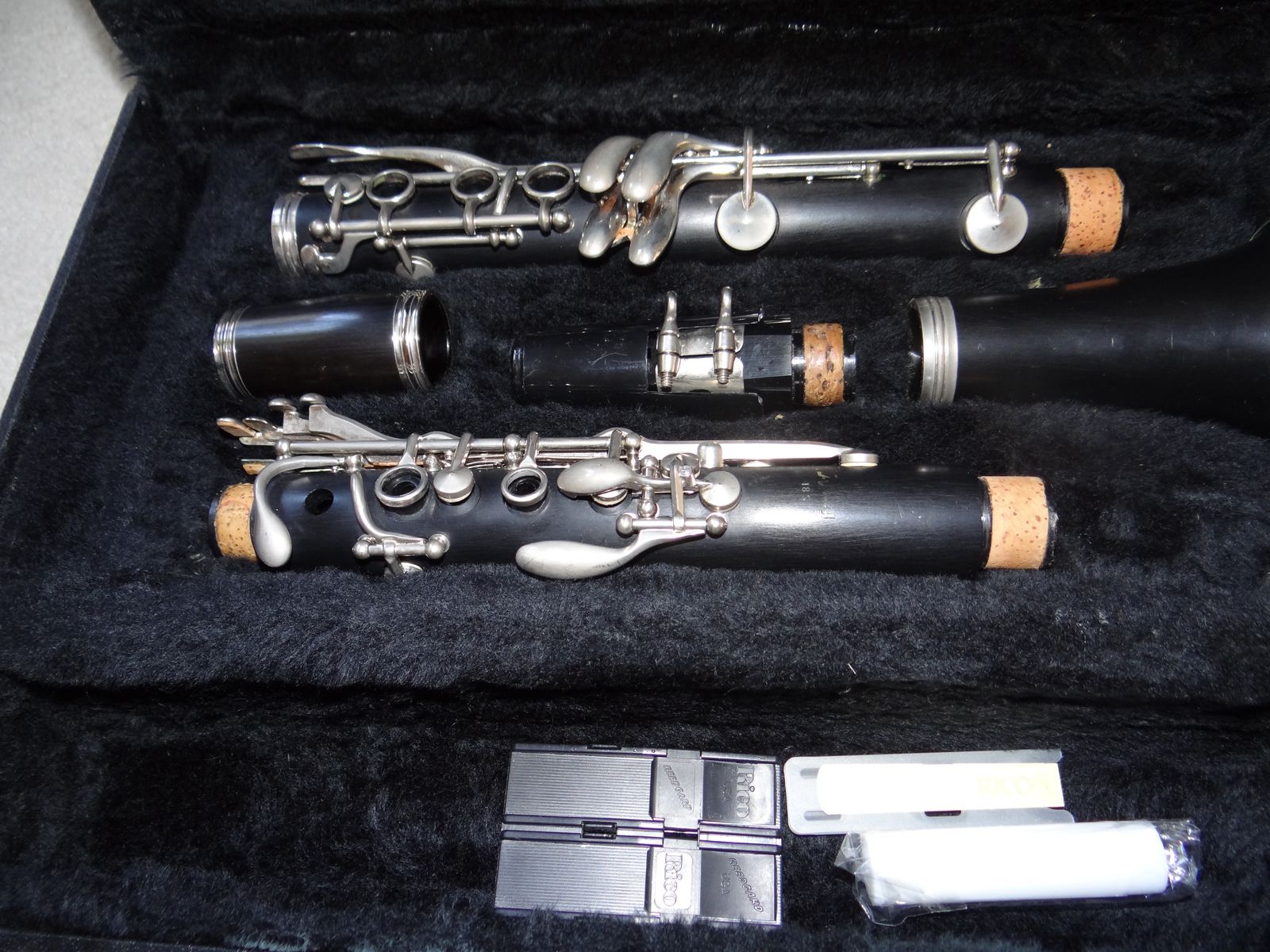 Artley clarinet new pads and corks ready to play