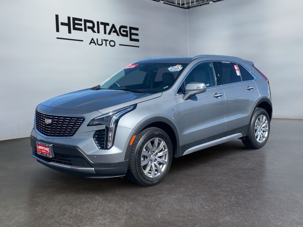 2023 Cadillac XT4 Premium Luxury