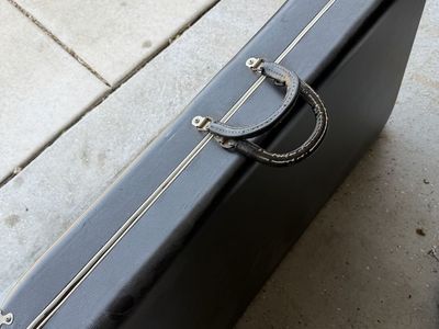 Massage table