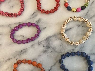 NEW! Skull Head Stone Stretch Bracelet - Halloween Jewelry - 2/$15 - C PIXS