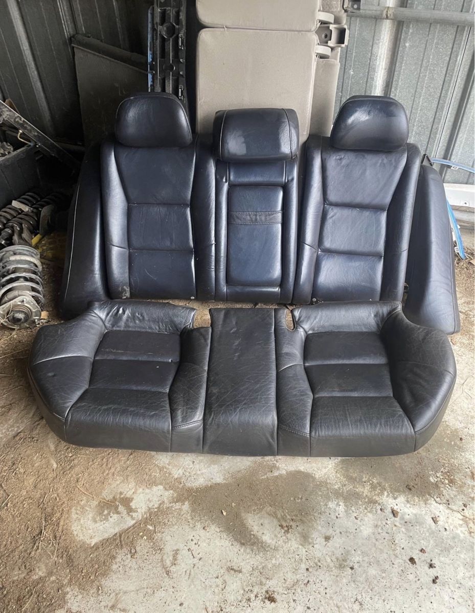 S60r Nordkap rear seats