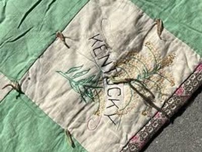 Vintage 50 States Stitched Quilt Bedspread