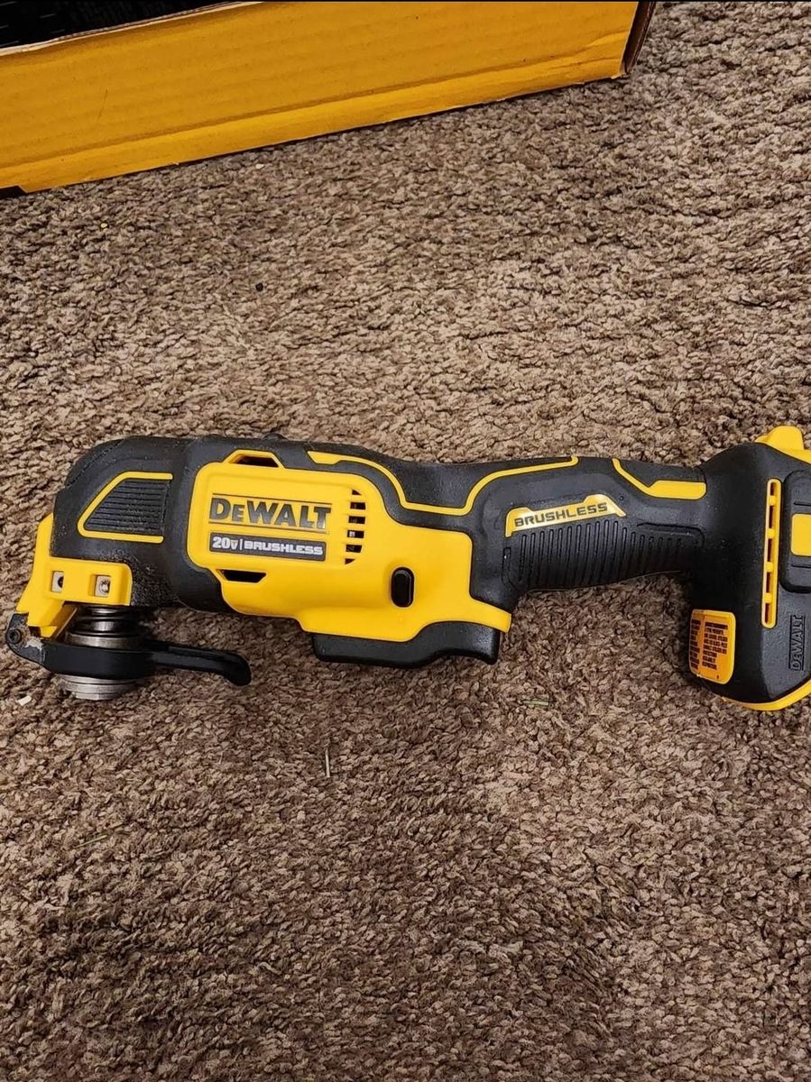 New Dewalt Atomic 20V MAX Oscillating Multi Tool
