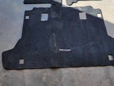 Toyota 4Runner Black Floor Mats (Set of 5) - OEM UsedGood Condition