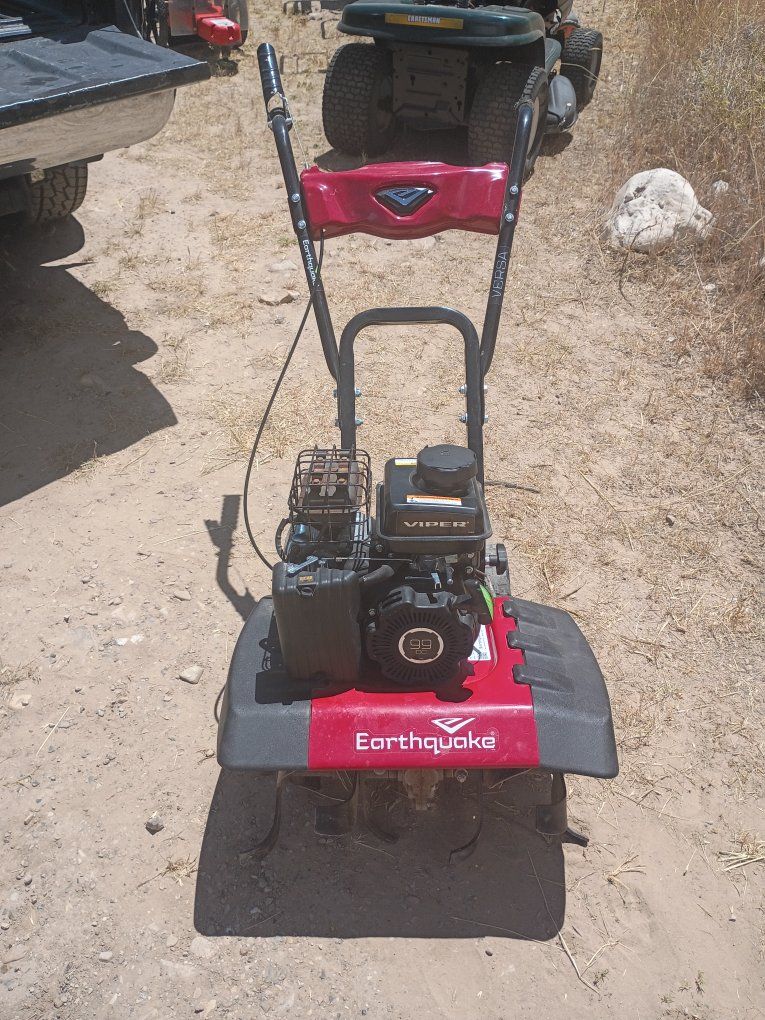 Earthquake Viper 99cc Engine Front Tine Tiller/Cultivator location Tremonton