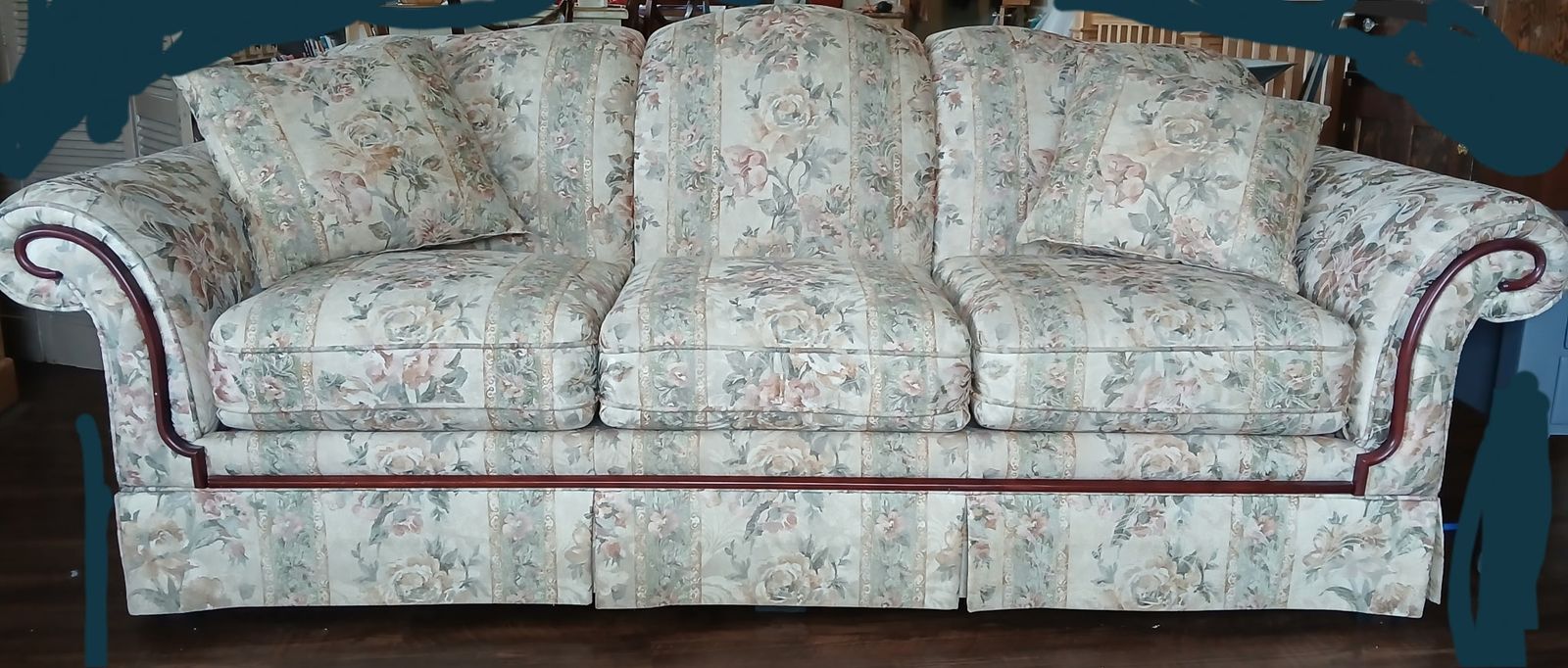 90s Vibe couch & loveseat