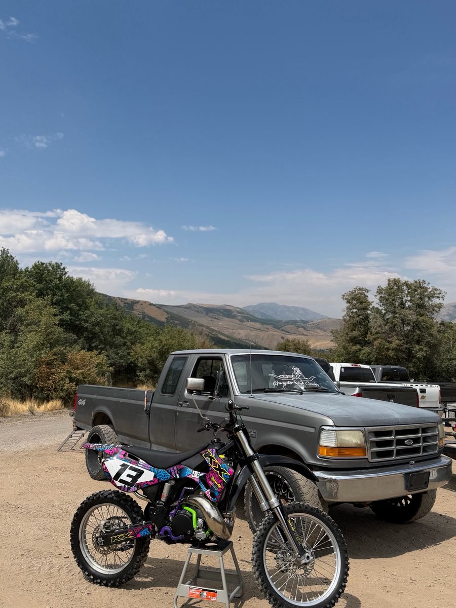 2001 Kawasaki KX250 Dirt Bike - Fresh Rebuild