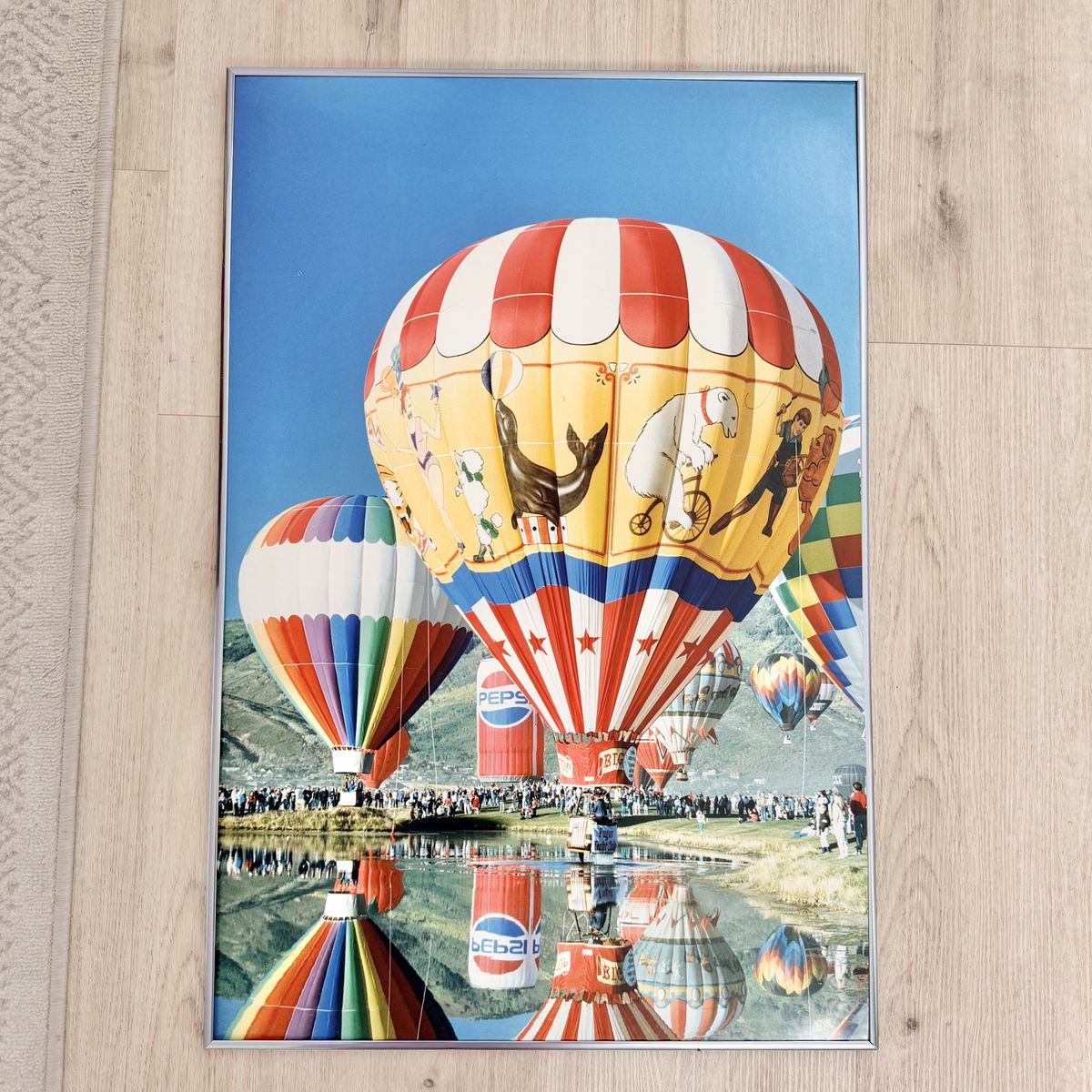vitange Retro Hot Air Ballon Picture