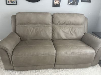 Ashley furniture Durpella dual reclining power sofa