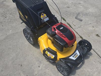DeWalt self propelled lawn mower