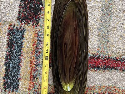 Glass leaf-shaped tray trio