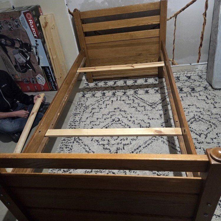 Wood Twin Bed Frame with Mattress