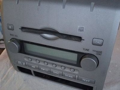 OEM Toyota AM FM CD Player Stereo Head Unit Dash Assembly 2005