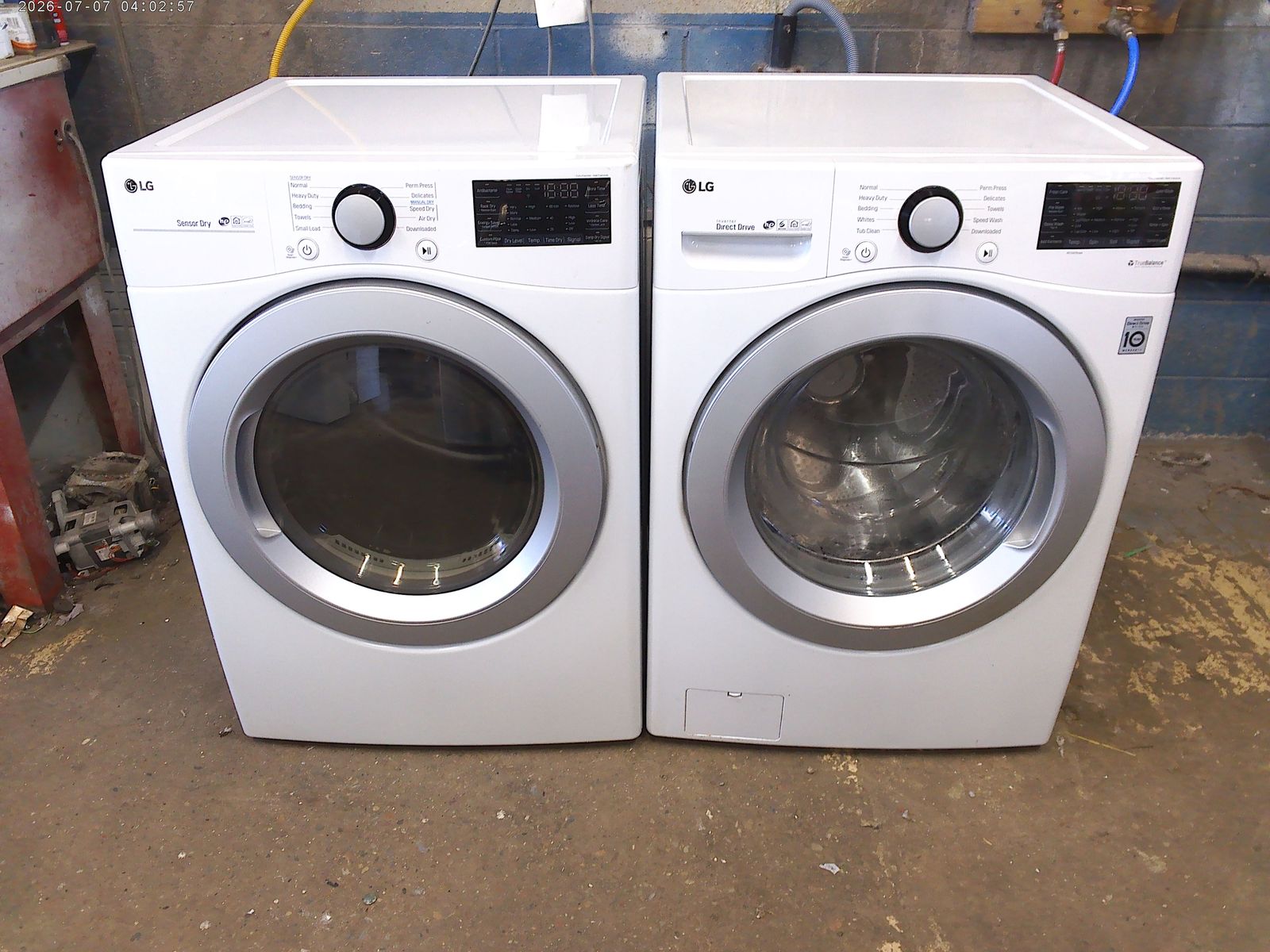 LG front load washer with matched gas dryer