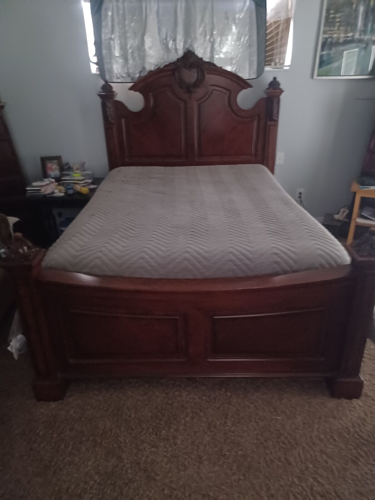 Queen bed