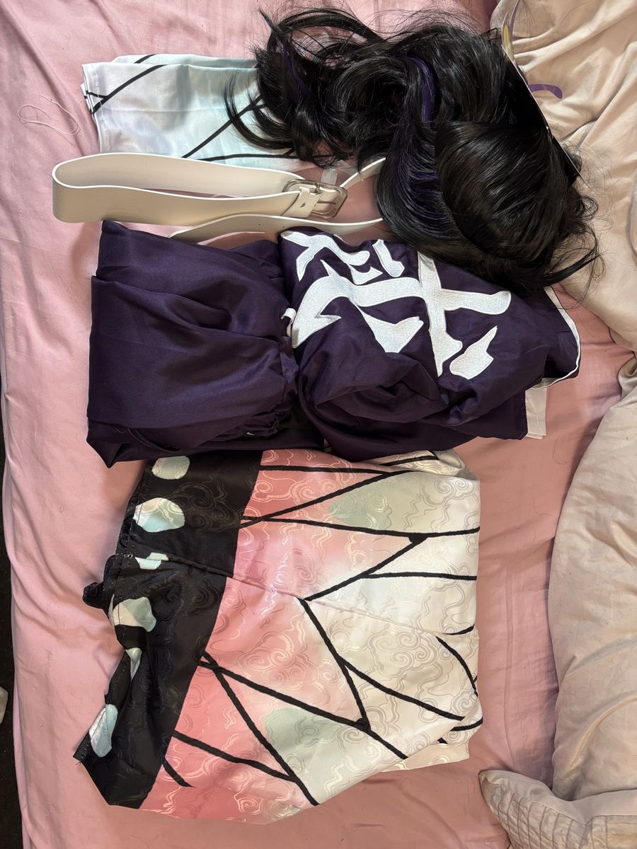 Shinobu Kocho Cosplay w/wig