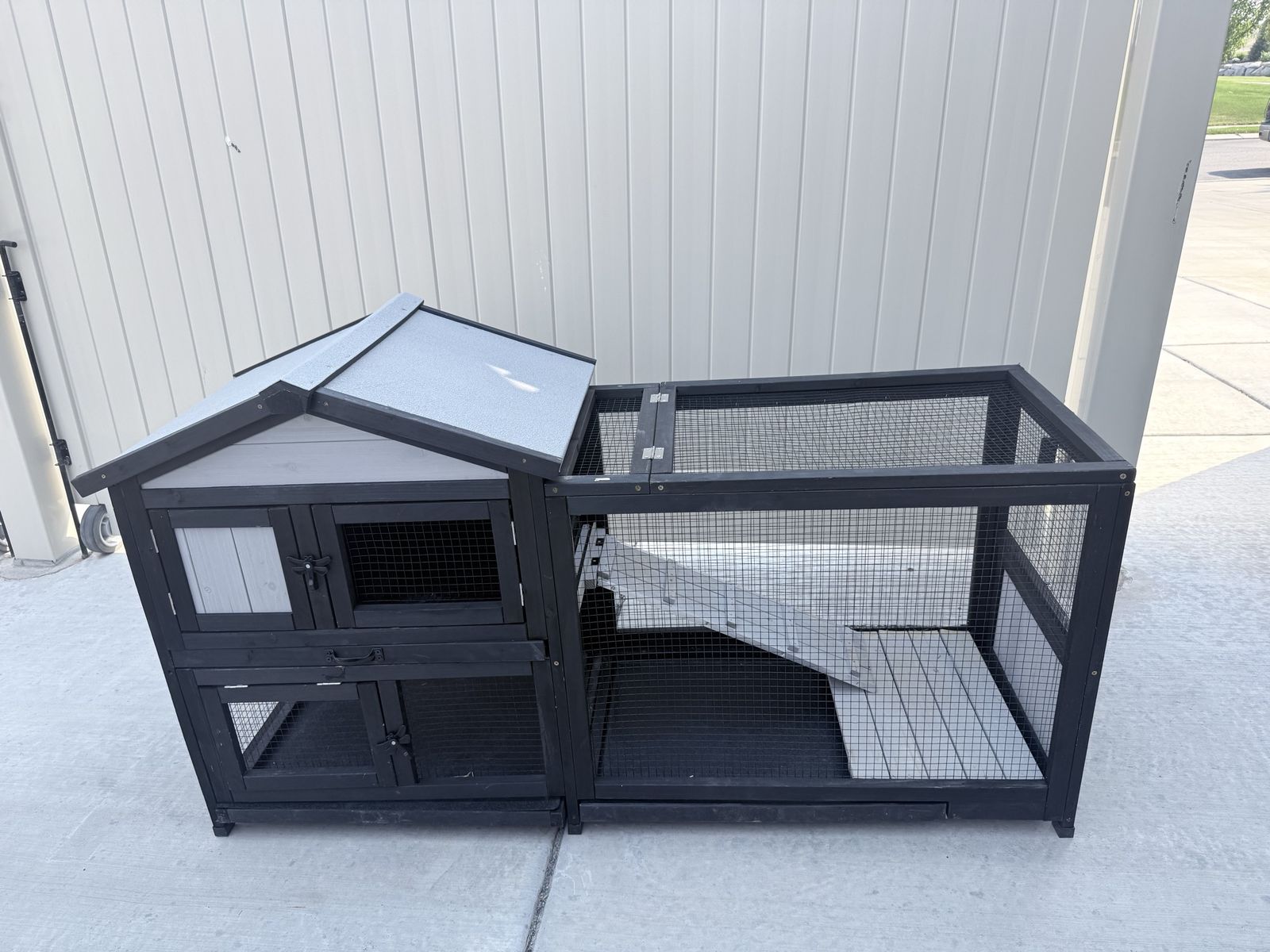 Used Outdoor Rabbit Hutch with Enclosed Run - Dark Wood, Spacious Design, Multiple Access Points